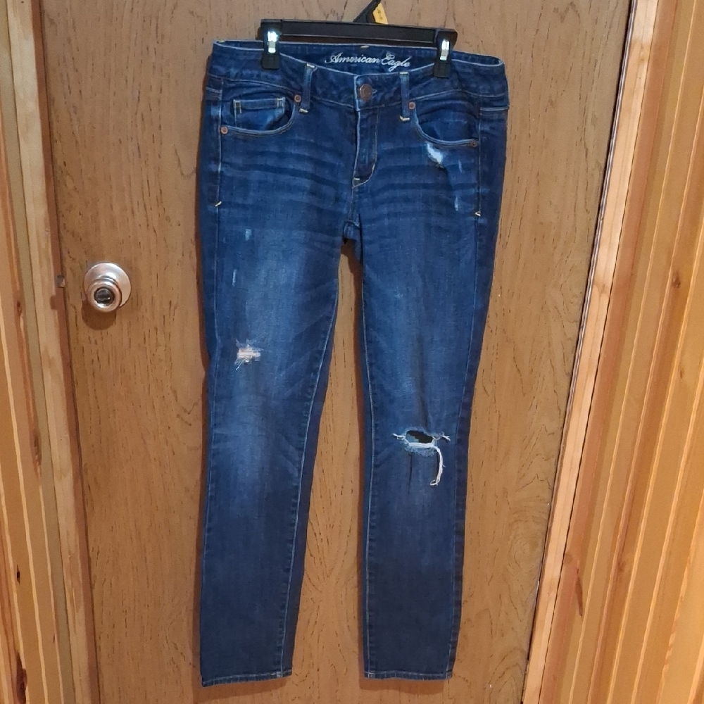 American Eagle Outfitters Women's Dark Blue Ripped Skinny Jeans